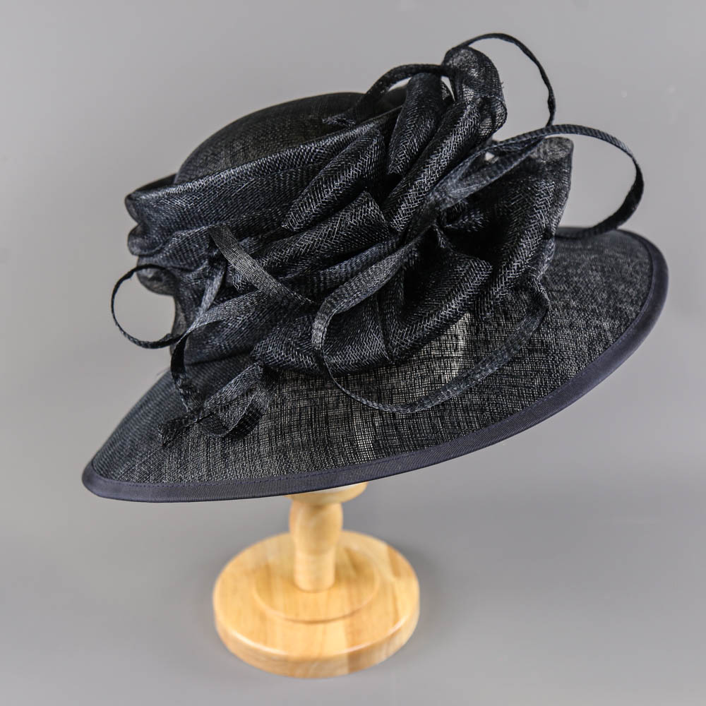 VICTORIA ANN - Dark navy blue occasion hat, with detail to the side, internal circumference 55cm, - Image 2 of 7