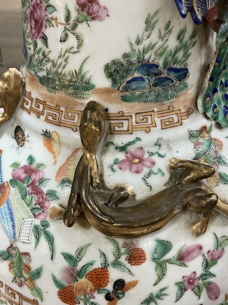 A pair of Chinese 19th century famille rose porcelain vases, with dragon and bird figures to the - Image 14 of 19