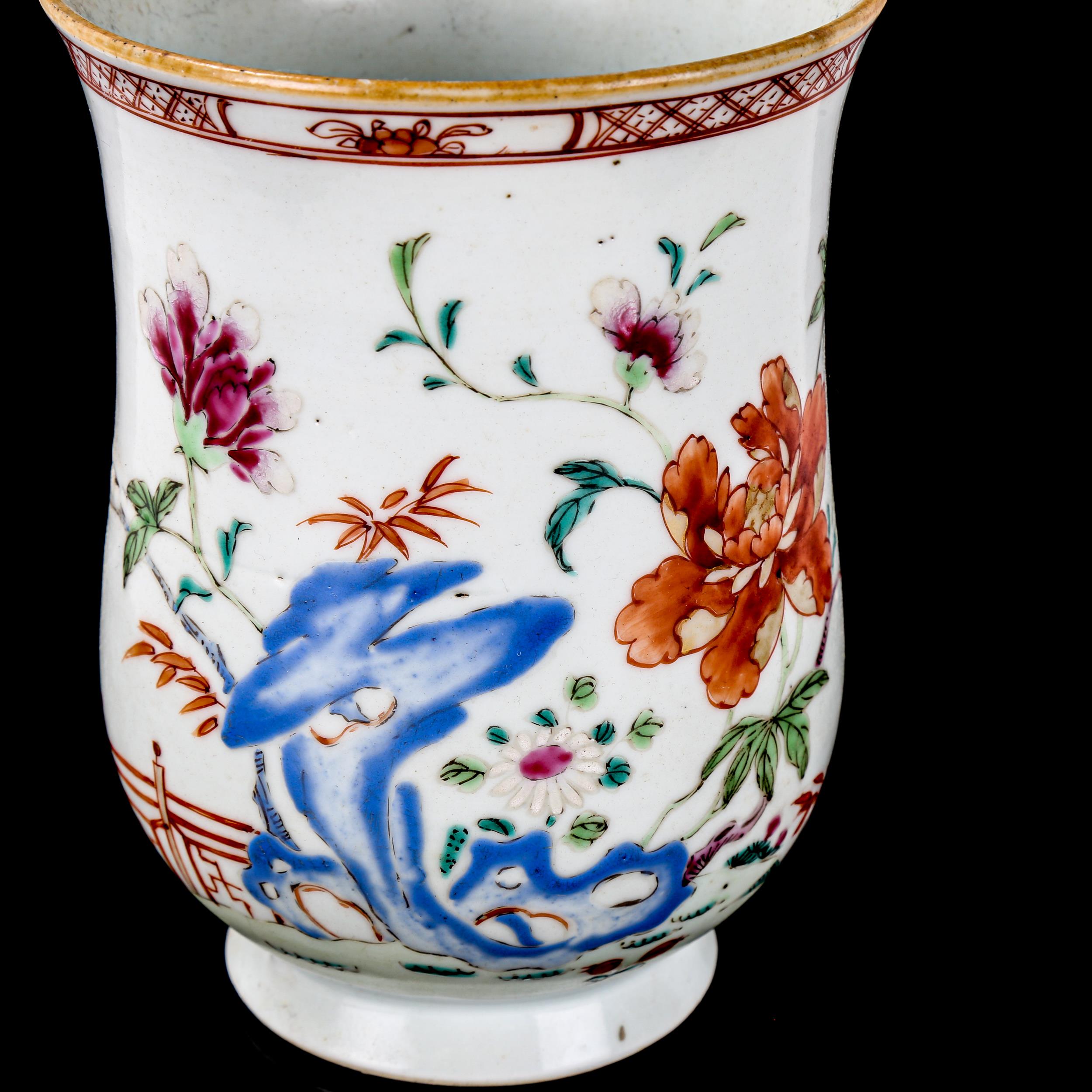 A Chinese white glaze porcelain pint mug, with painted enamel decoration, height 15.5cm - Image 2 of 3