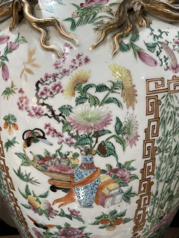 A pair of Chinese 19th century famille rose porcelain vases, with dragon and bird figures to the - Image 8 of 19