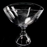 VICKE LINSTRAND for KOSTA SWEDEN - glass bowl, Feathers, signed LG2451, diameter 21cm, height 20cm