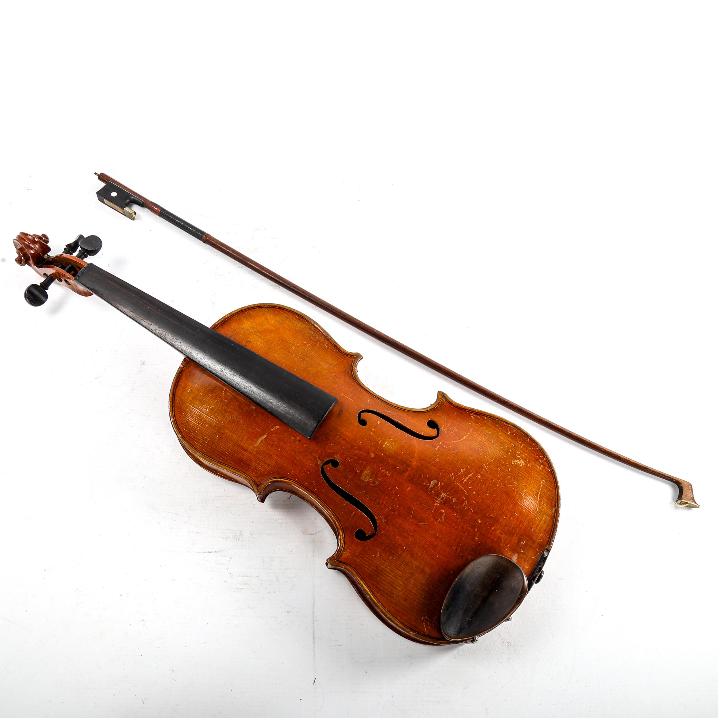 An Antique violin, late 19th/early 20th century, retailed by London Violin Co Limited, bearing - Image 3 of 14