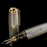 A silver jumbo-sized fountain pen, marked 925 Very good condition