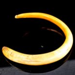 Vanuatu Tribal wild boar tusk money/currency, diameter 9cm