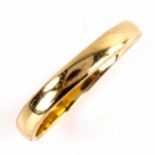 An unmarked gold wedding band ring, band width 3.1mm, size O, 2.3g No damage or repair, ring is