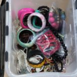 A large quantity of modern mixed costume jewellery (boxful)
