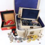 A quantity of mixed costume jewellery, to include panel bracelet, ribbon and bow brooch etc (boxful)