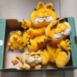2 Garfield pyjama cases, and other Garfield figures