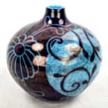 A Studio pottery vase with 2-tone blue glaze, height 15cm, diameter approx 14cm Perfect condition