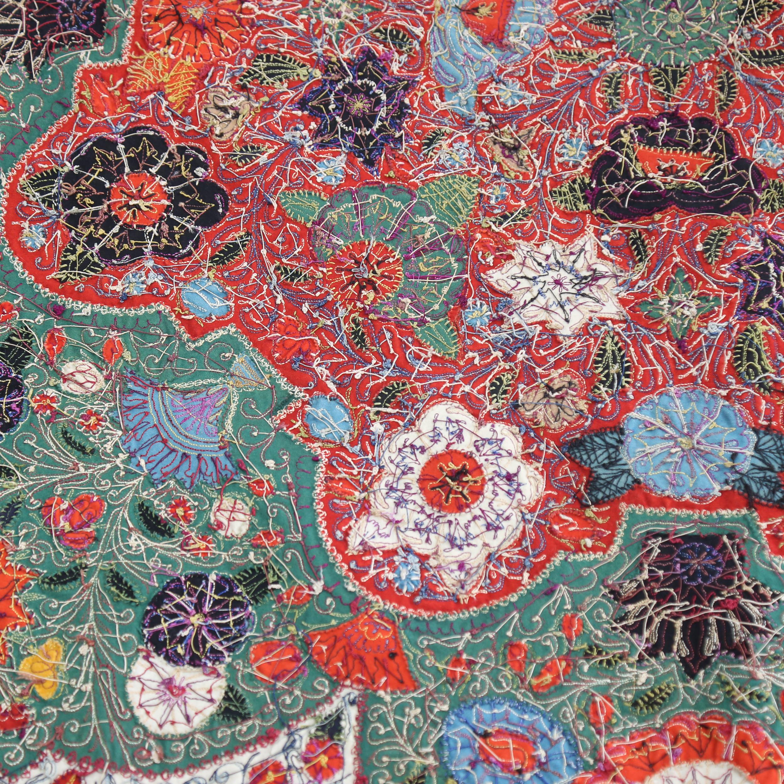 A fine quality Oriental hand embroidered crewelwork table cover, the central panel intricately - Image 7 of 9