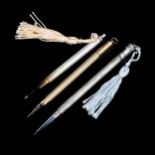 3 x Vintage propelling pencils / pen, comprising 1 x 9ct gold and 2 x sterling silver, largest