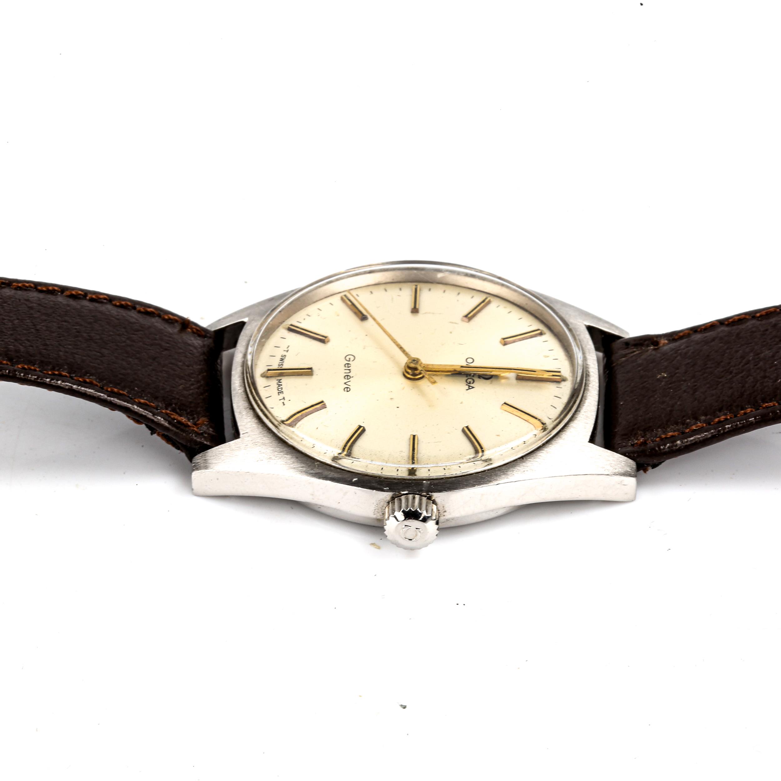 OMEGA - a Vintage stainless steel Geneve mechanical wristwatch, ref. 135.041, circa 1969, silvere - Image 3 of 5
