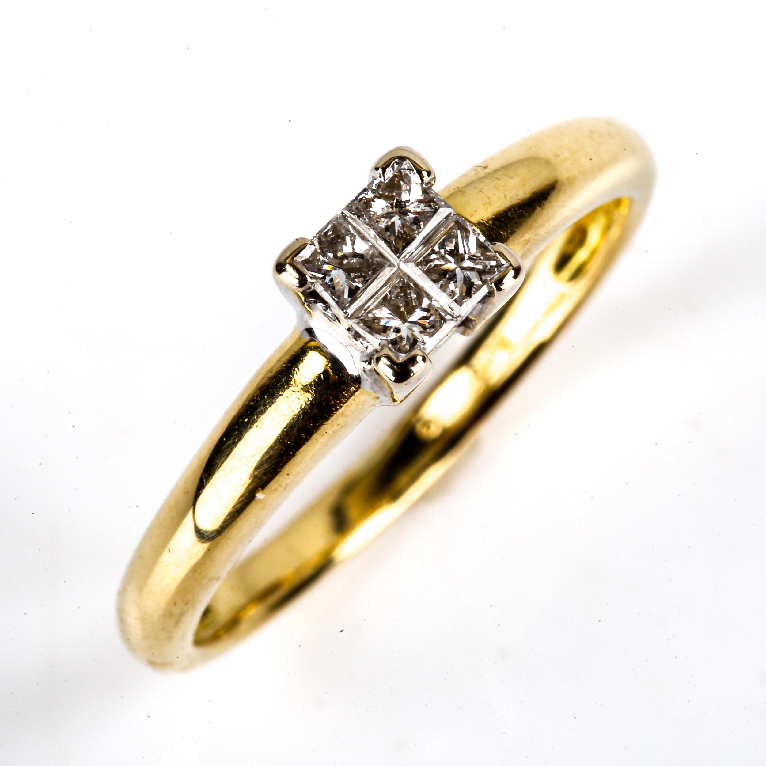 A modern 18ct gold Princess diamond cluster ring, total diamond content approx 0.2ct, setting height