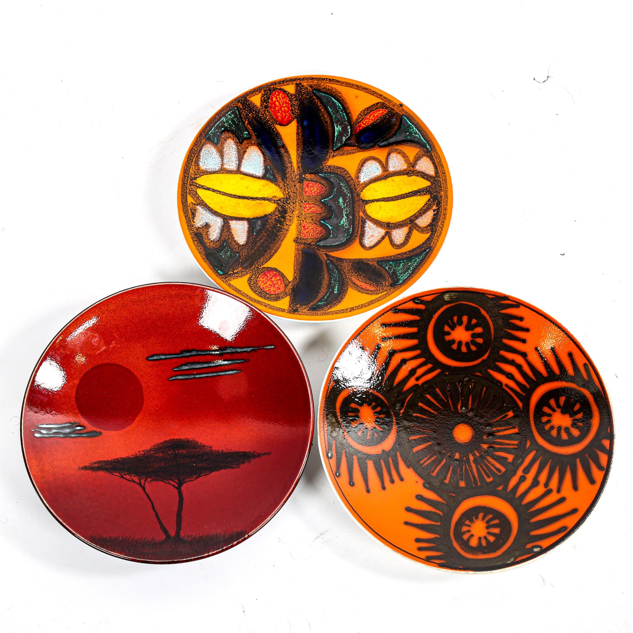 POOLE POTTERY, 2 Delphis plates and another African sunset design plate, diameter 26.5cm Good