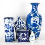 5 pieces of Chinese blue and white porcelain, largest vase height 44cm