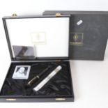 CONWAY STEWART - Special Edition Churchill collection, to include: cased Don Ramos cigar, fountain