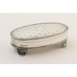 George V silver ring box, by Sharman Dermott Neill, Chester 1911, oval form with linear