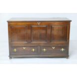 George III oak mule chest, circa 1780-1800, three plank top with candle box interior, over three