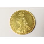 Victoria gold £5 coin, 1887, Jubilee bust (EF), weight approx. 40.1g