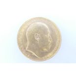 Edward VII sovereign, 1908 (EF), weight approx. 7.9g