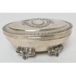 Edwardian silver ring box, Birmingham 1906, in the Adam Revival style, oval form with bell flower