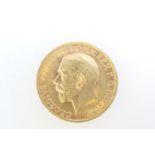 George V sovereign, 1912 (EF), weight approx. 7.9g