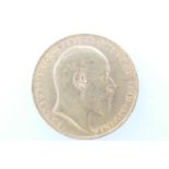 Edward VII sovereign, 1909 (EF), weight approx. 7.9g
