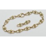 18ct gold open bar link bracelet, with lobster claw clasp, length 16cm, with two additional links of