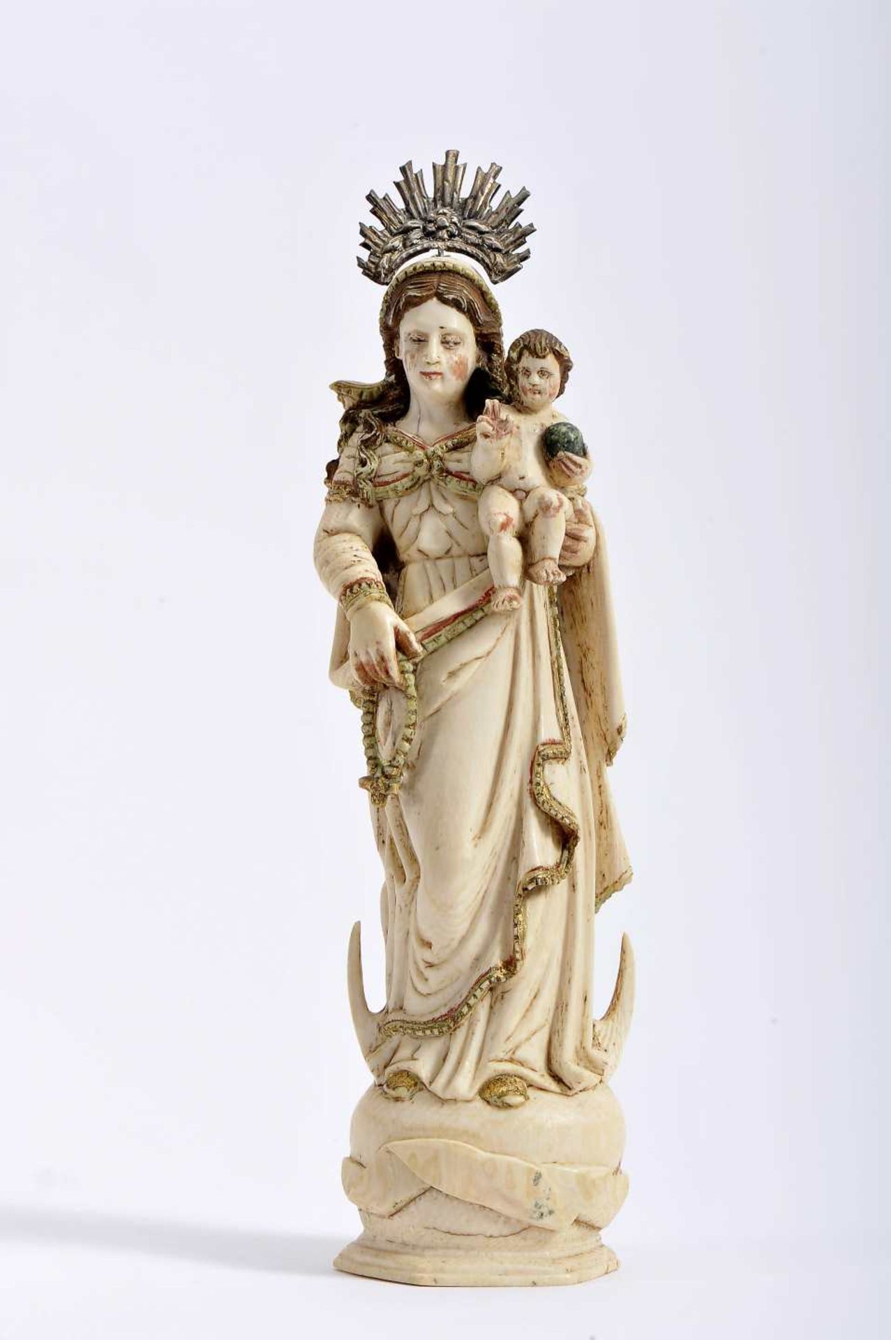 Our Lady of the Rosary with the Child Jesus