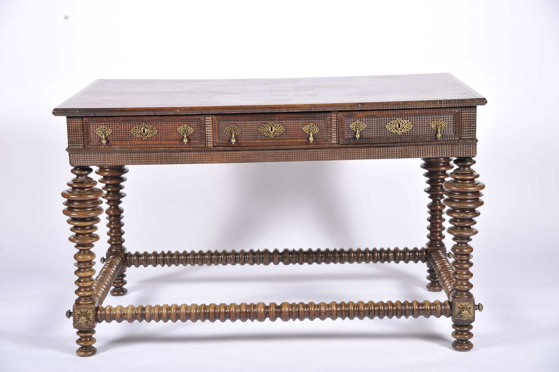 A centre table with three drawers on each side - Image 2 of 6
