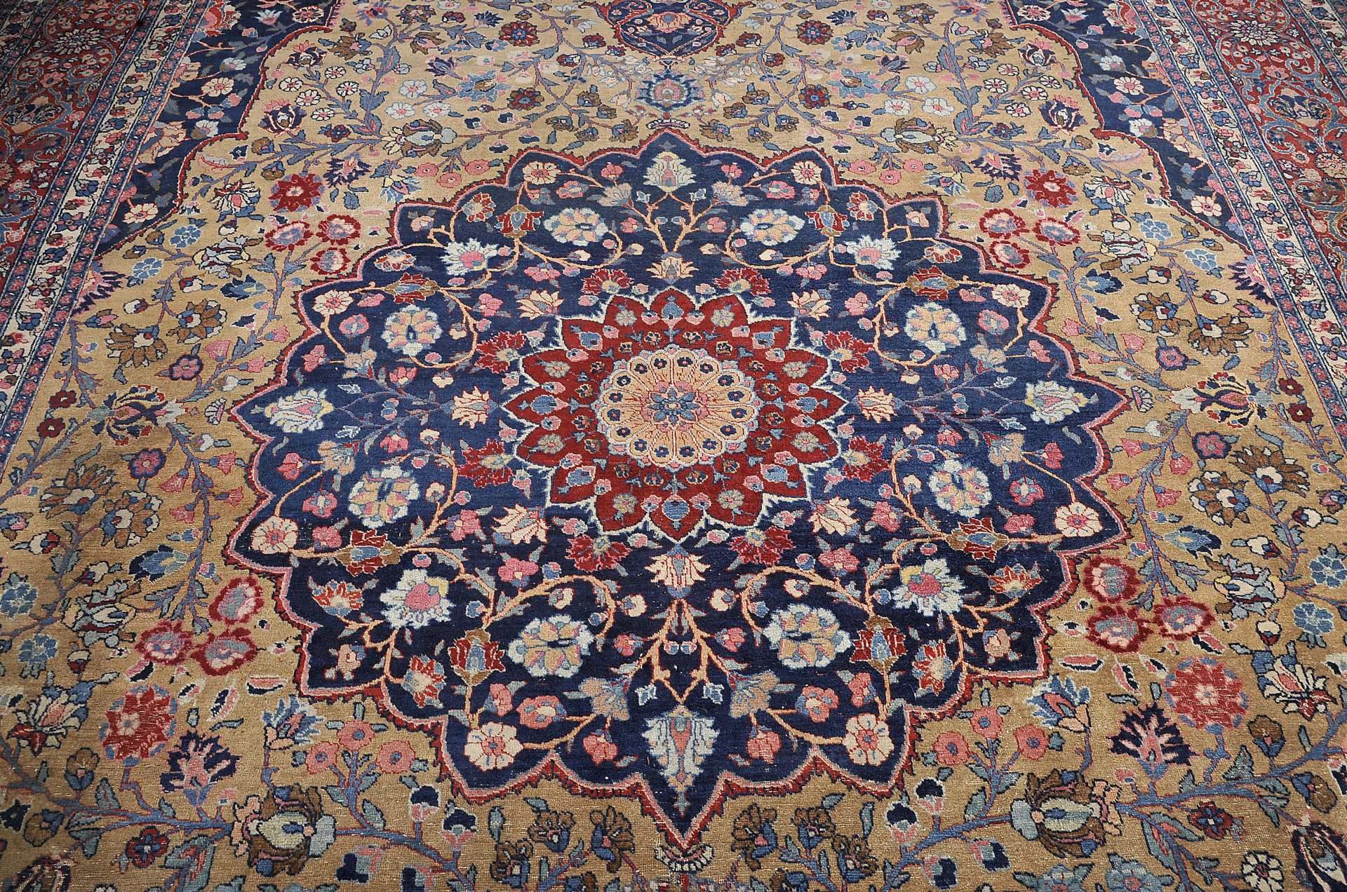 A Carpet - Image 4 of 4