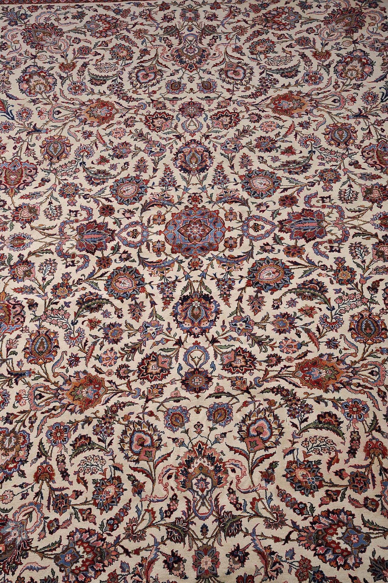 A Carpet - Image 2 of 5