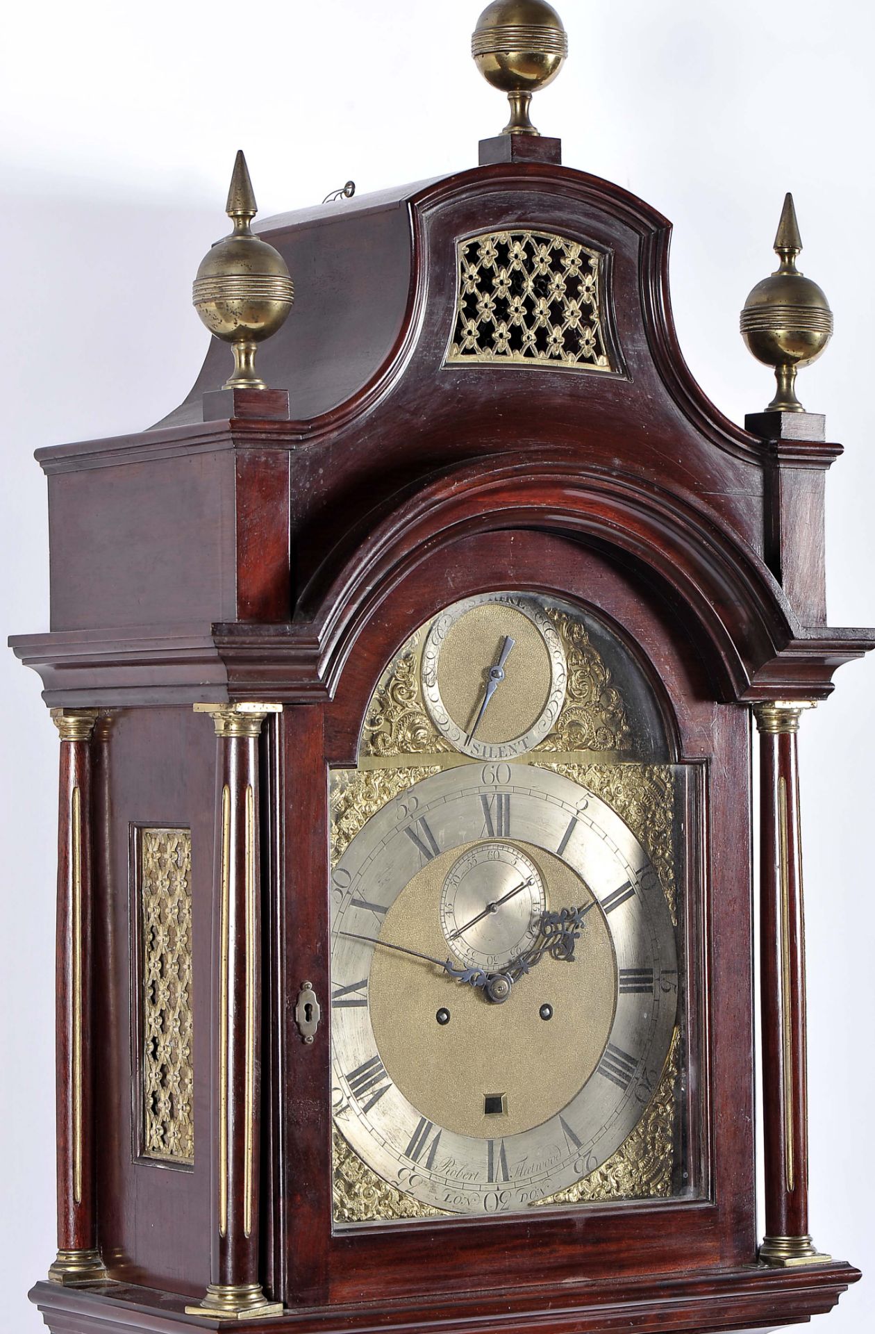 A longcase clock - Bild 2 aus 6