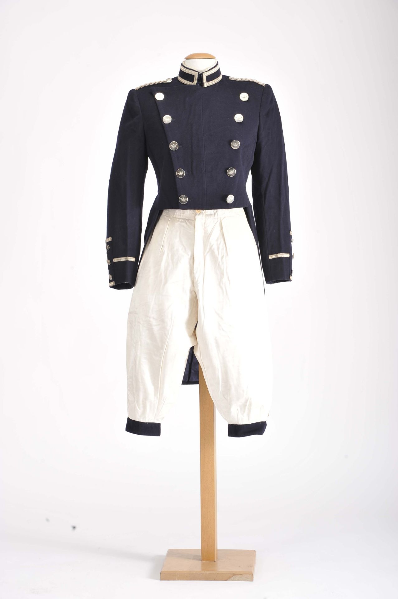 A coachman's full uniform