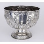 An Edward VII Silver Circular Prize Rose Bowl, by Thomas Haynes, Birmingham 1904, with moulded
