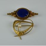 A 14ct Gold Brooch, Modern, set with a single pearl, 30mm x 25mm, gross weight 2.8g and a gilt metal