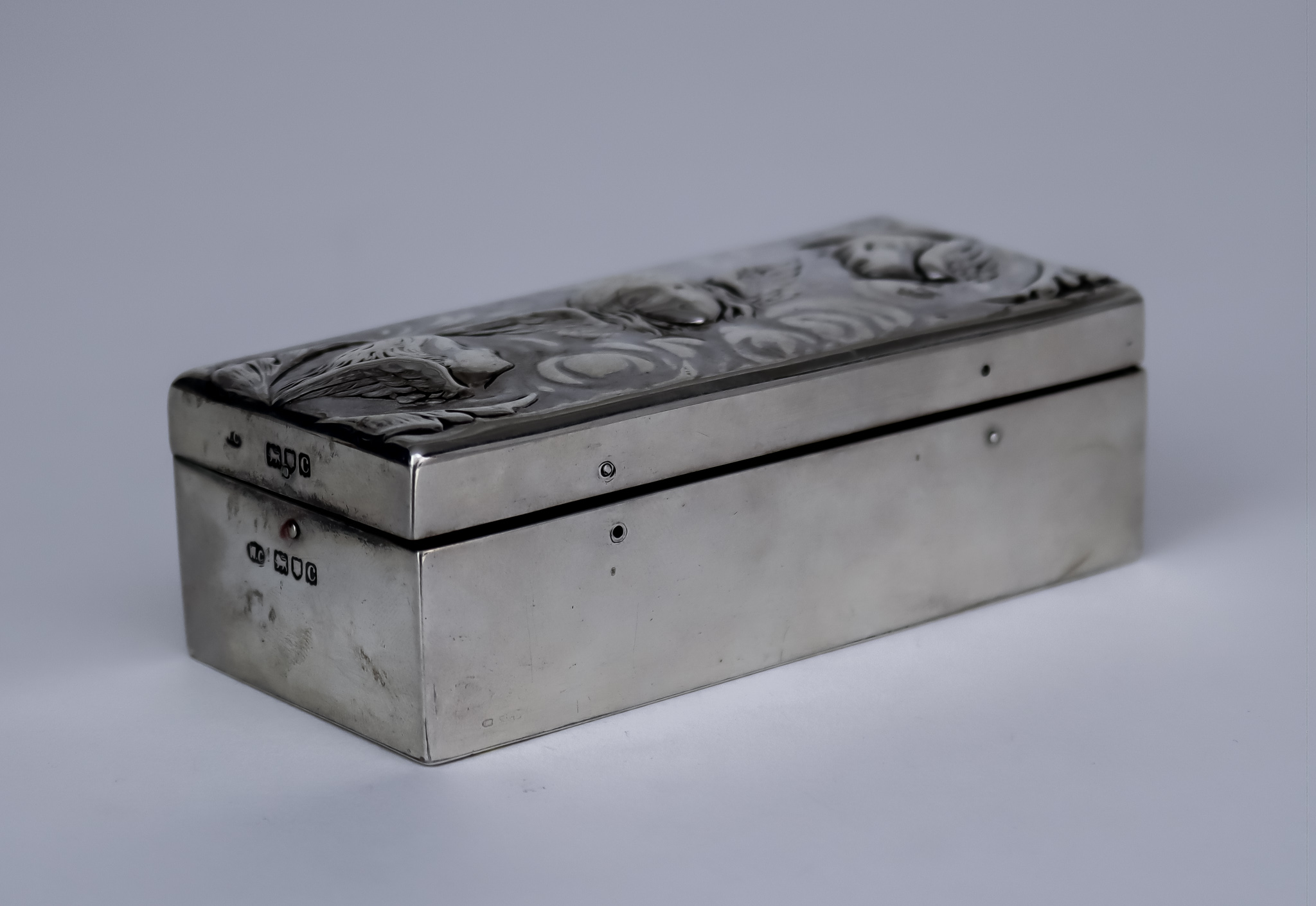 A Late Victorian Silver Mounted Three Division Rectangular Stamp Box, by William Comyns, London