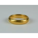 A 22ct Gold Wedding Band, Size I+, gross weight 6.5g