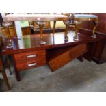 A GOOD QUALITY 'GORDON RUSSELL' MODERN OFFICE DESK WITH COMBINED FILING CABINET (215cm x 90cm)