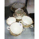 AN EDWARDIAN 21 PIECE ROYAL ALBERT PORCELAIN TEA SERVICE