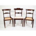 PAIR OF EARLY NINETEENTH CENTURY CARVED BEECH SINGLE DINING CHAIRS, GRAIN PAINTED AS ROSEWOOD,