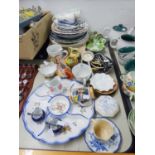MIXED LOT OF CERAMICS, to include; HORNSEA BUD VASE, ROYAL ALBERT ?COUNTRY ROSES? OVAL DISH,