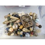 APPROX FIFTY LADIES MID TWENTIETH CENTURY ORNATE HAT PINS AND A LARGE BRONZED METAL SASH OR BELT