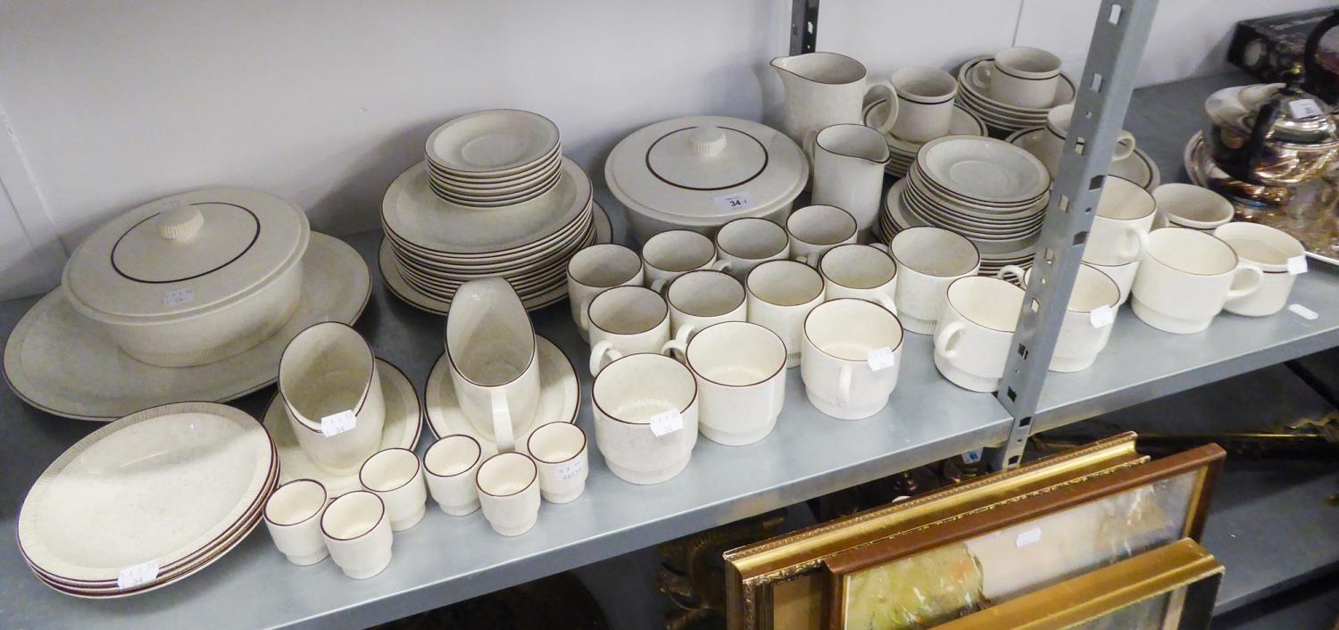 AN EXTENSIVE POOLE POTTERY DINNER AND TEA SERVICE AND A CHURCHILL TEA SERVICE (APPROX 85 PIECES)