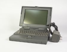 MACINTOSH APPLE POWERBOOK 170 LAPTOP COMPUTER, MODEL NO. M5409, in samsonite black leather laptop