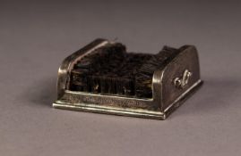 VICTORIAN SILVER PRESENTATION BOOT SCRAPER PATTERN PEN WIPER, 2? X 2? (5cm x 5cm), inscribed,