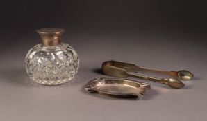 AN EARLY TWENTIETH CENTURY CUT GLASS SCENT BOTTLE with hinged silver top (detached), hallmarked