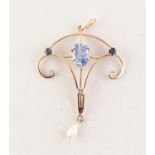 EDWARDIAN 15ct GOLD ART NOUVEAU OPENWORK PENDANT with ram's horn shaped top and V shaped body, set