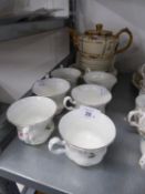 RICHMOND CHINA ?WILD ANEMONE? PATTERN PART TEA SERVICE FOR SIX PERSONS, 20 PIECES INCLUDING A TEAPOT