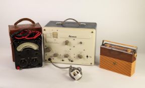ADVANCE VINTAGE RADIO SIGNAL GENERATOR TYPE E, MODEL 2, CIRCA 1950s, in cream and grey metal case;